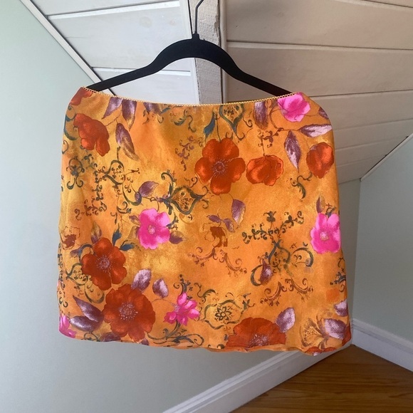 NWT Wild Fable Women's Chiffon Slip Mini Skirt Size Medium - Picture 4 of 7